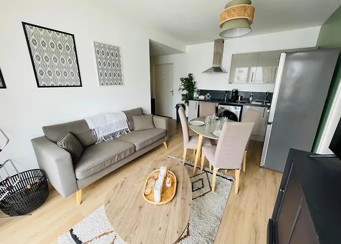 Du Bonheur - 398 Apartment